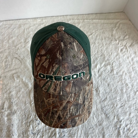 University Oregon Ducks UO Strapback Hat Baseball Cap Mossy Oak Blades Camo - Picture 7 of 10